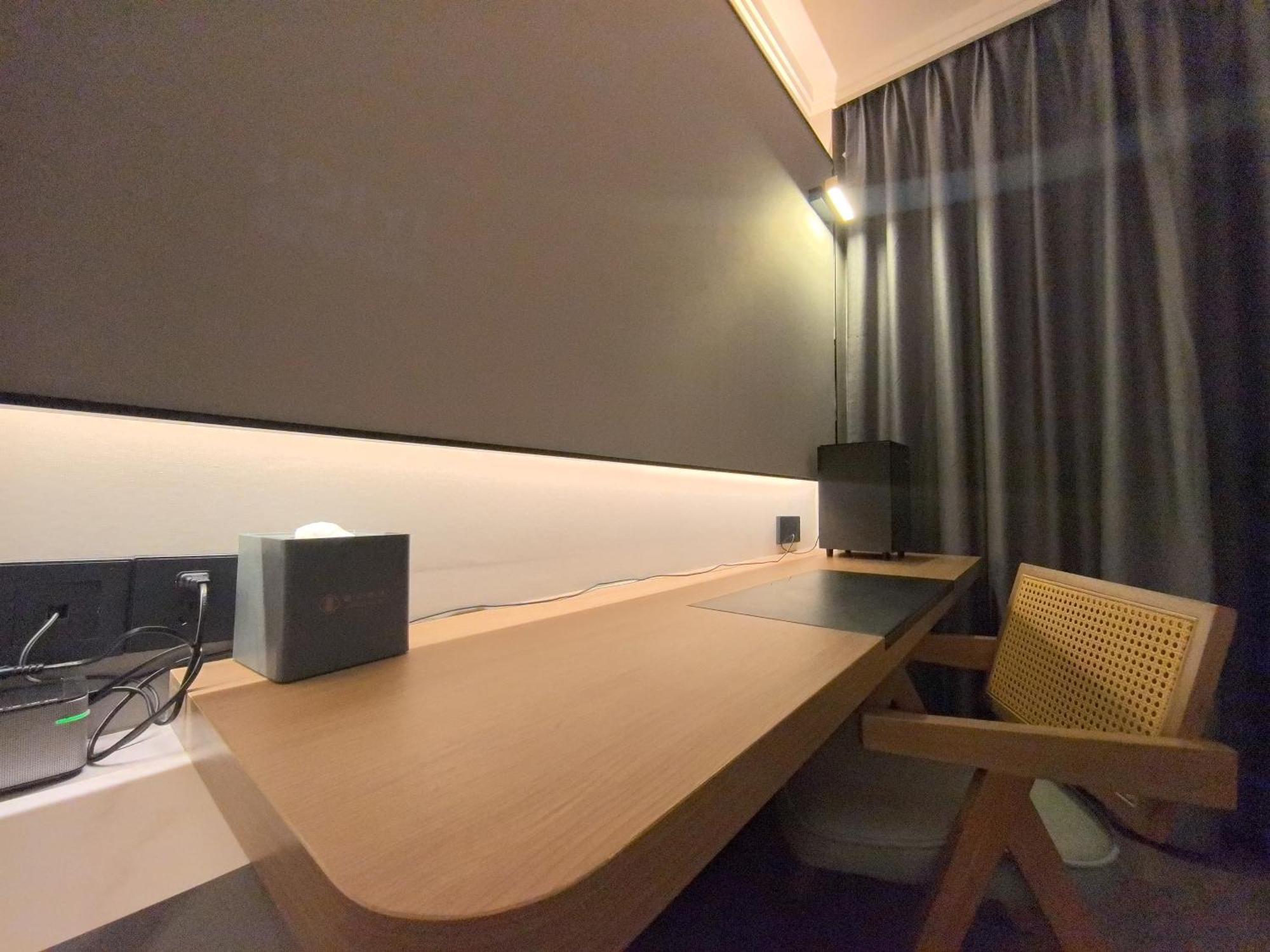 Luyue Hotel Movie Hotel Huaqiangbei Convention And Exhibition Center Branch Thẩm Quyến Ngoại thất bức ảnh