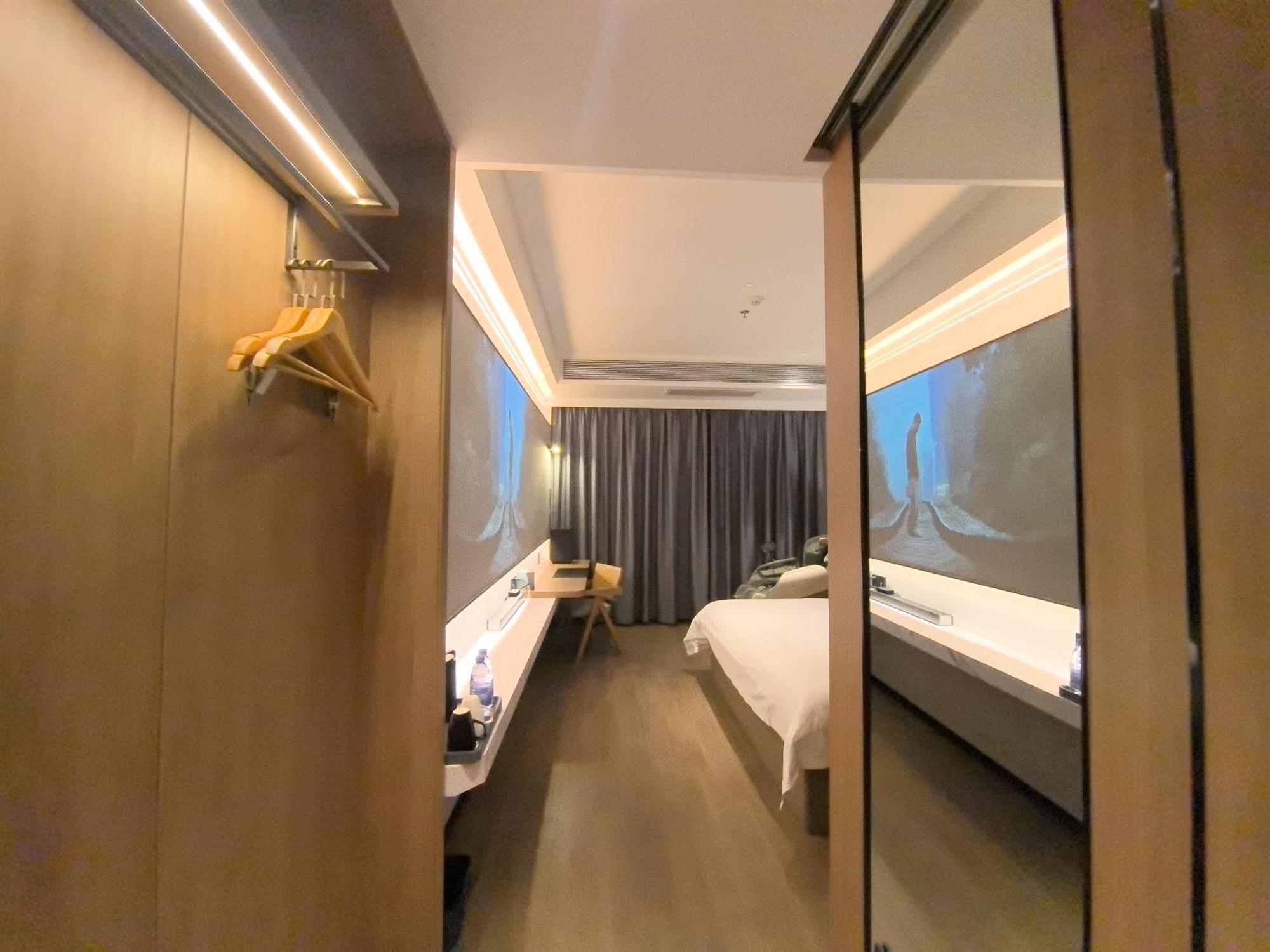 Luyue Hotel Movie Hotel Huaqiangbei Convention And Exhibition Center Branch Thẩm Quyến Ngoại thất bức ảnh