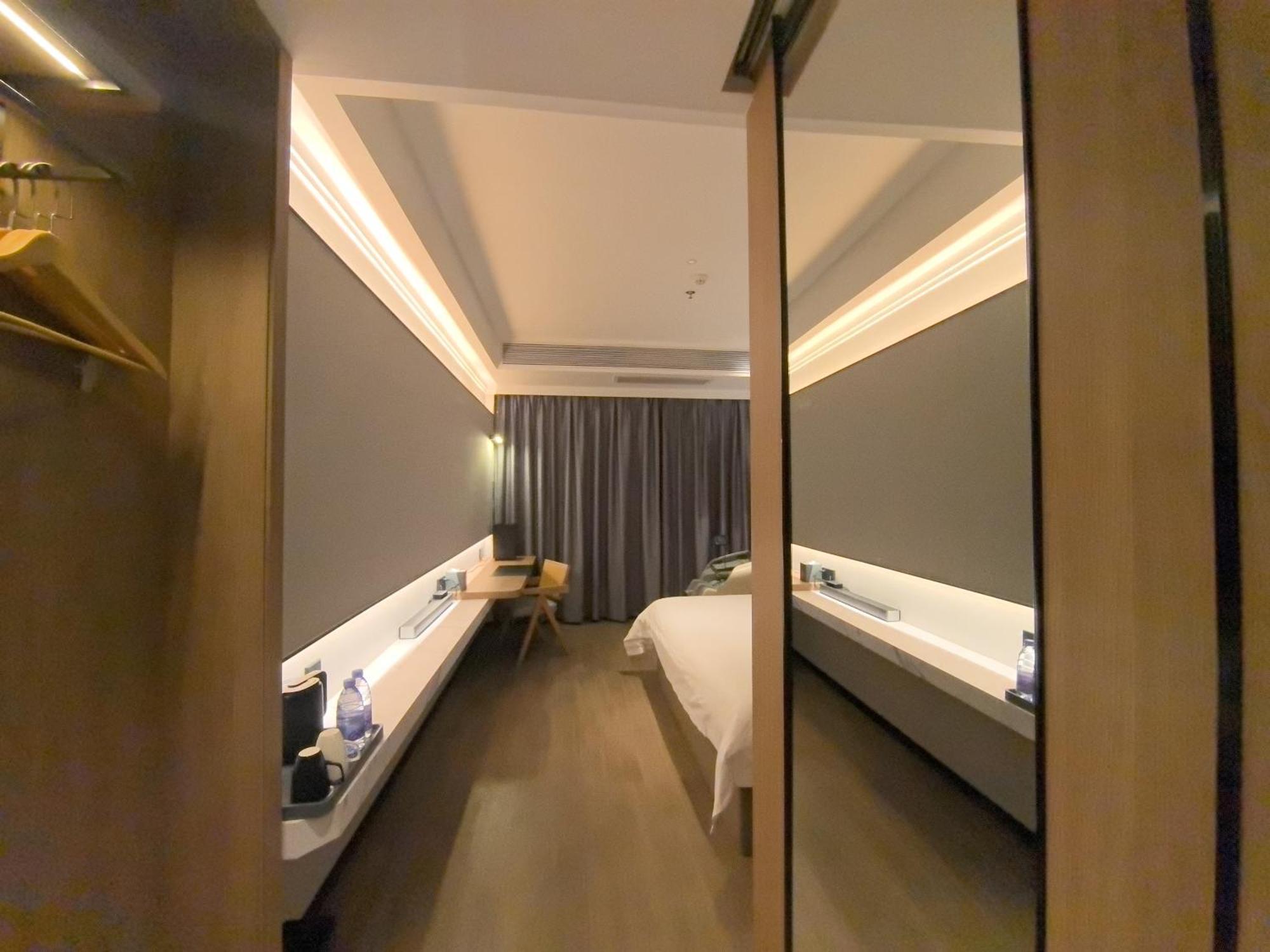 Luyue Hotel Movie Hotel Huaqiangbei Convention And Exhibition Center Branch Thẩm Quyến Ngoại thất bức ảnh